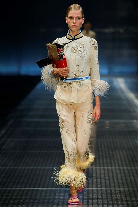 prada ss17
